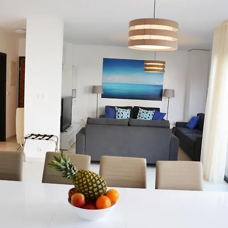 Amarin Luxury Holiday *